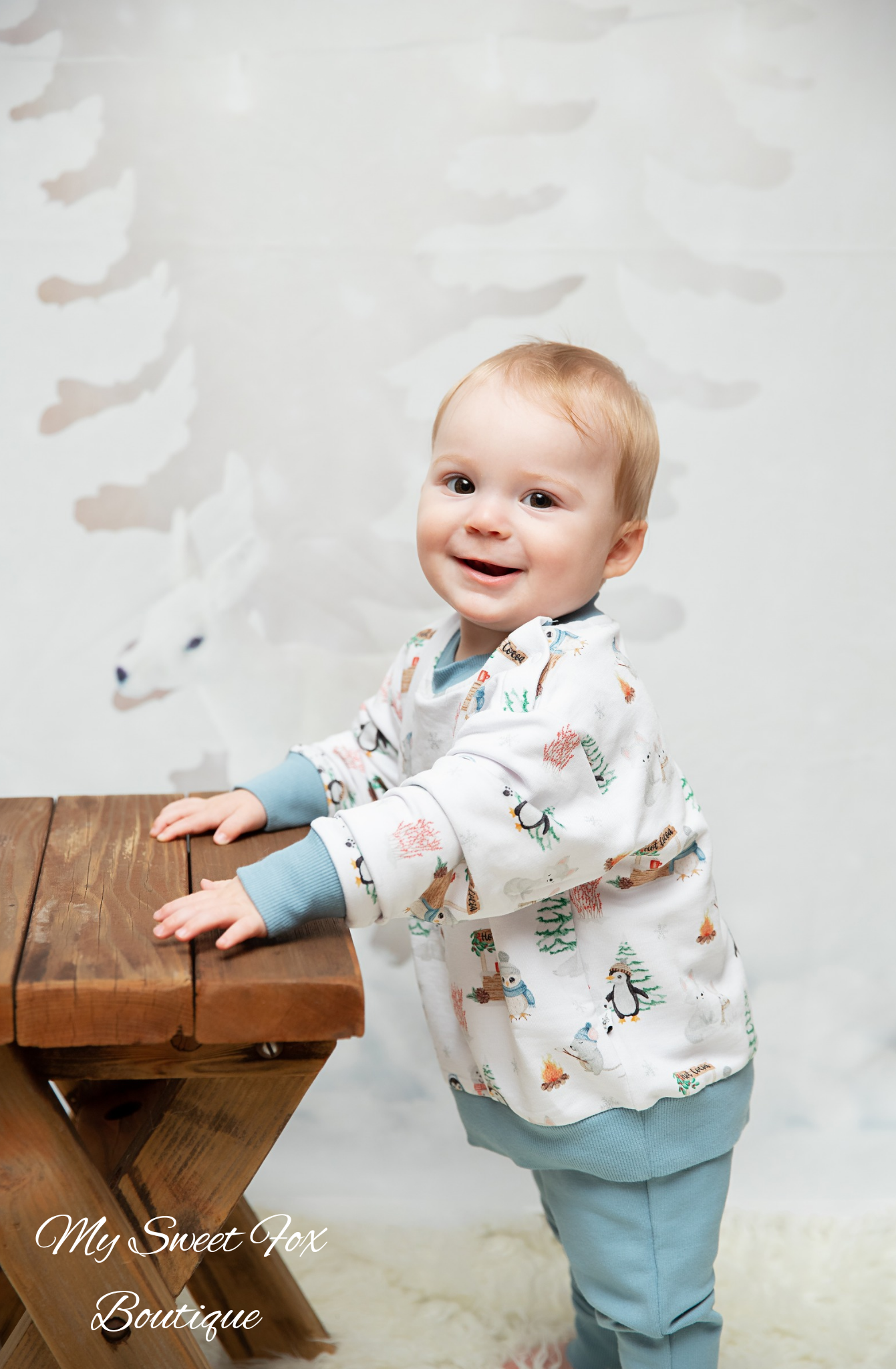 Arctic Joy: Jogger Set